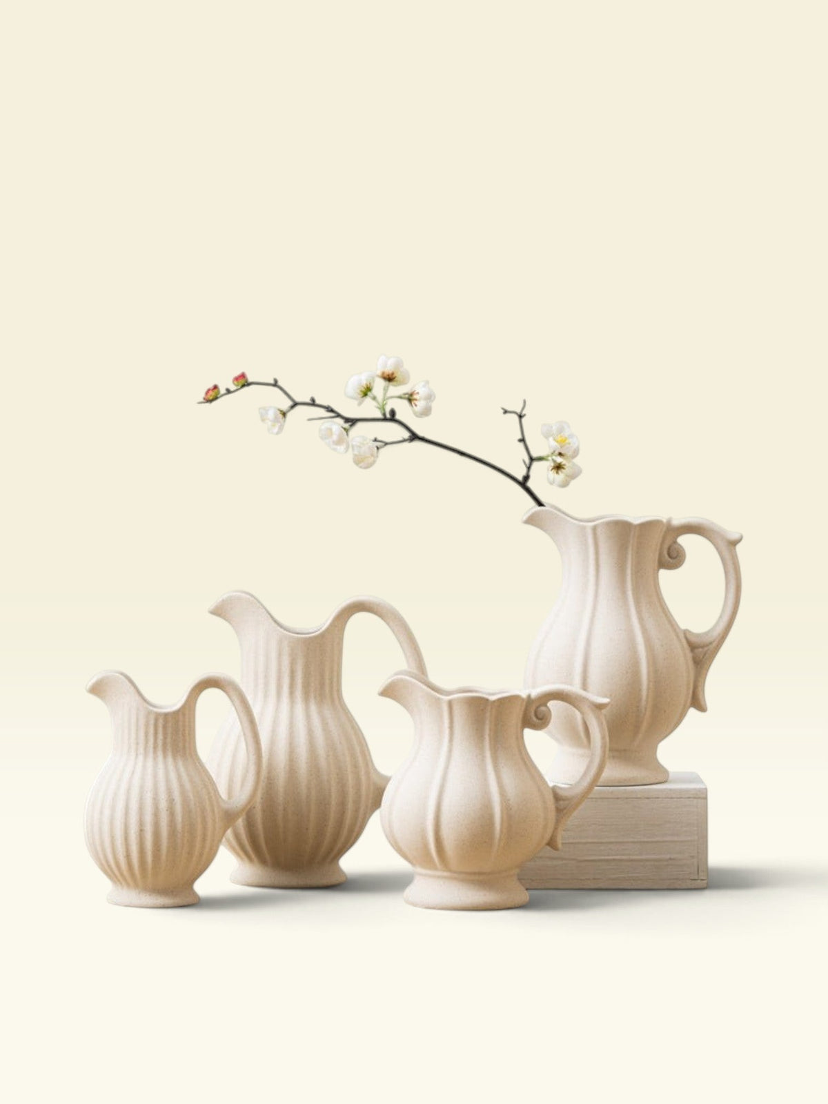 Juni | Ceramic Vase