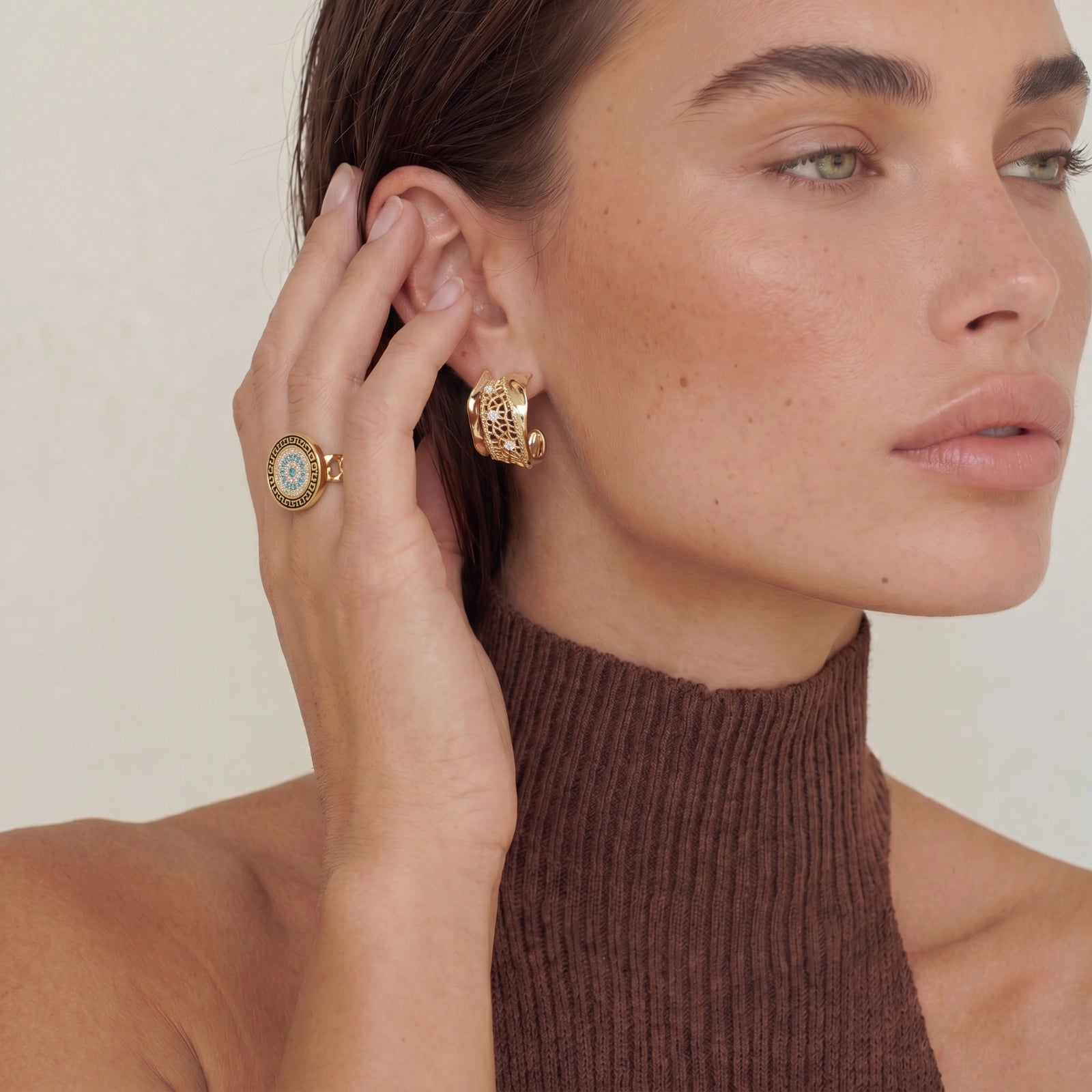 Lattice Light Hoops