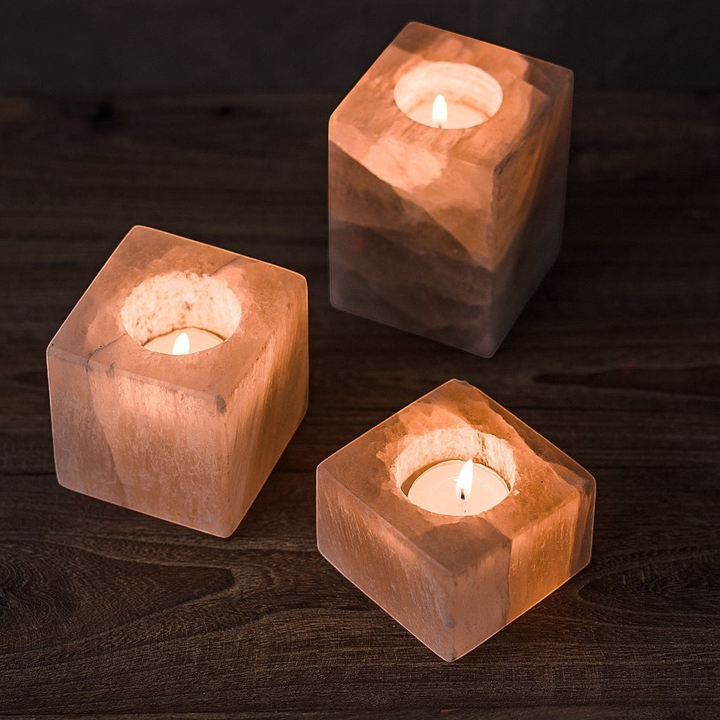 Candle Holder with Sugar Rock and Aromatherapy Design