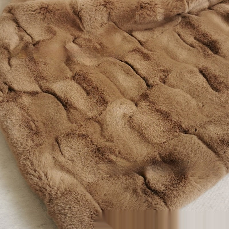 Plushi | Fur Blanket