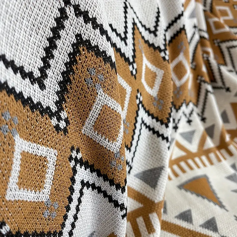 Tessa | Knitted Jacquard Tassel Throw